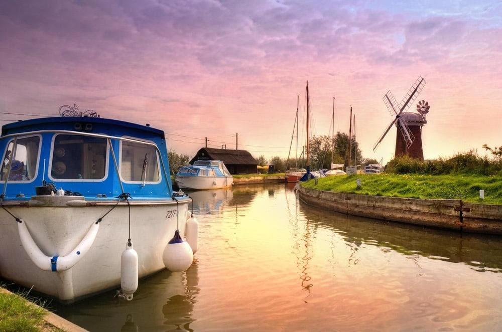Ormesby Beach Haven: Pet-Friendly Family Retreat Great Yarmouth Exterior photo